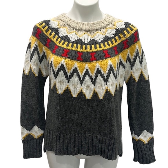 Aerie | Fair Isle Gray and Cream Festive Feels Sweater - Picture 2 of 4
